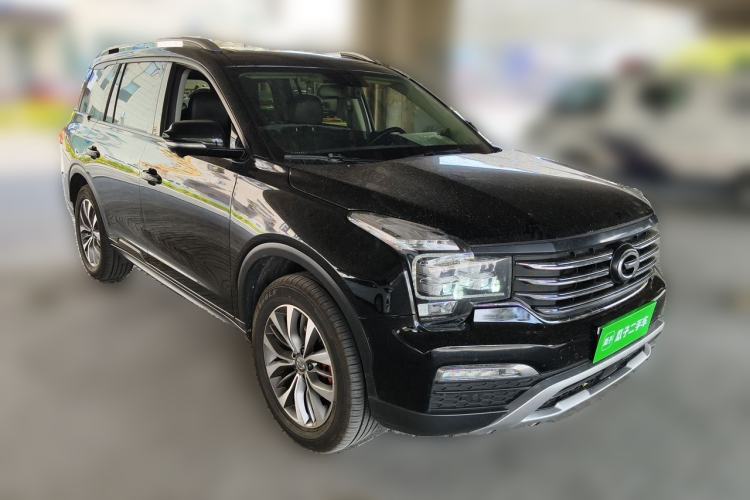 Used GAC Trumpchi GS8 2017 320T Two-Wheel Drive Luxury Smart Connectivity Version (7 Seats) Front Right 45 Deg