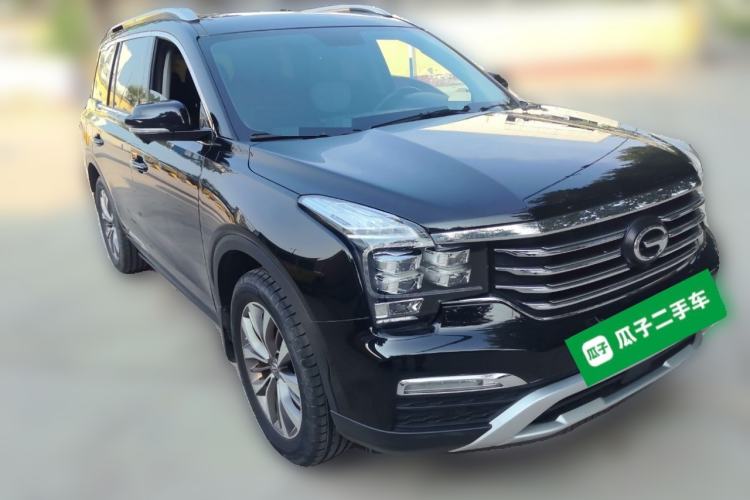 Used GAC Trumpchi GS8 2017 320T Two-Wheel Drive Luxury Smart Connectivity Version (7 Seats) Front Right 45 Deg