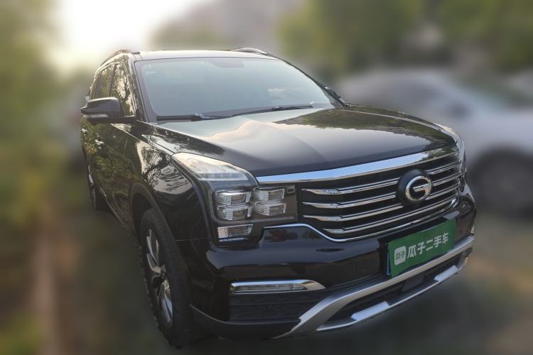 Used GAC Trumpchi GS8 2017 320T Four-Wheel Drive Luxury Smart Connectivity Version (7 Seats) Front Right 45 Deg