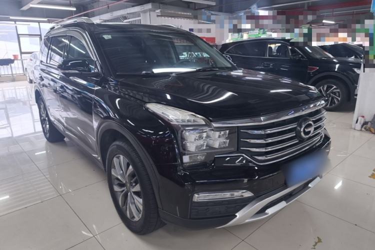 Used GAC Trumpchi GS8 2017 320T Two-Wheel Drive Luxury Edition (7 Seats) Front Right 45 Deg