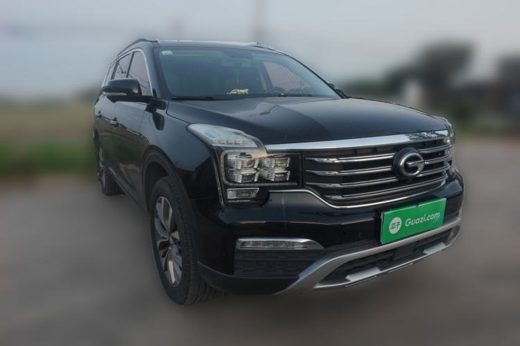 Used GAC Trumpchi GS8 2017 320T Two-Wheel Drive Luxury Smart Connectivity Version (7 Seats) Front Right 45 Deg