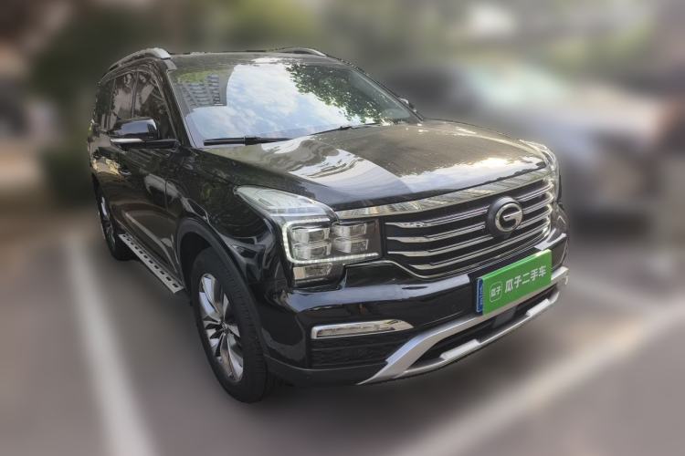 Used GAC Trumpchi GS8 2017 320T Two-Wheel Drive Luxury Smart Connectivity Version (7 Seats) Front Right 45 Deg