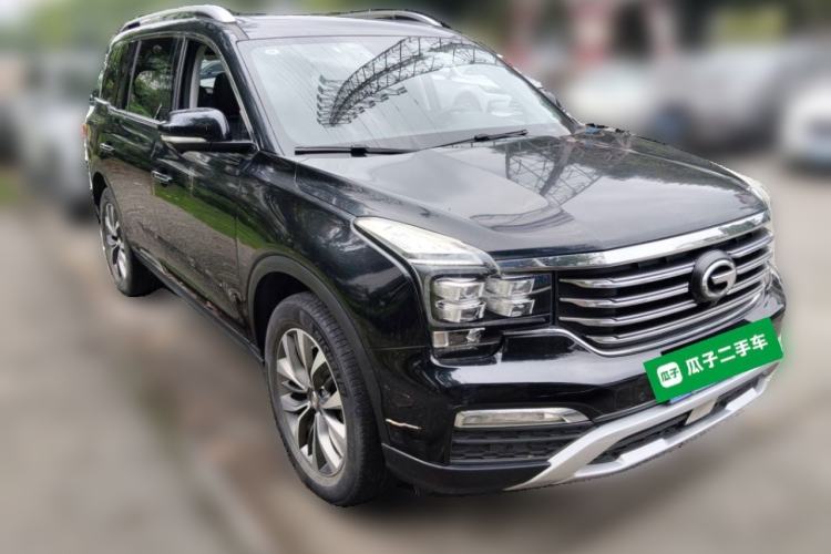 Used GAC Trumpchi GS8 2017 320T Two-Wheel Drive Luxury Smart Connectivity Version (7 Seats) Front Right 45 Deg