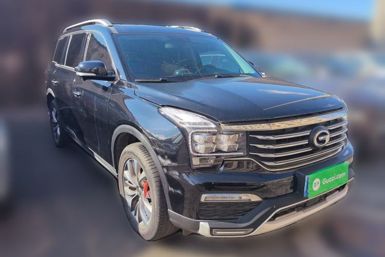 Used GAC Trumpchi GS8 2017 320T Four-Wheel Drive Luxury Smart Connectivity Version (7 Seats) Front Right 45 Deg