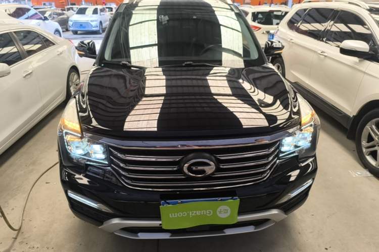 Used GAC Trumpchi GS8 2017 320T Two-Wheel Drive Luxury Smart Connectivity Version (7 Seats) Front