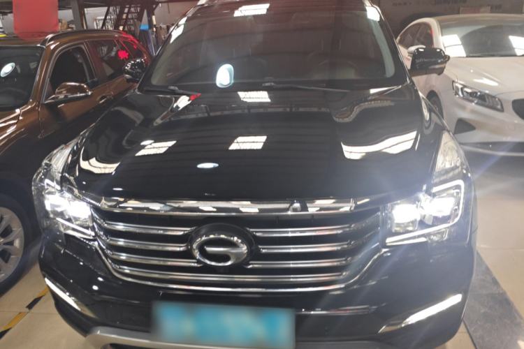 Used GAC Trumpchi GS8 2017 320T Two-Wheel Drive Luxury Smart Connectivity Version (7 Seats) Front
