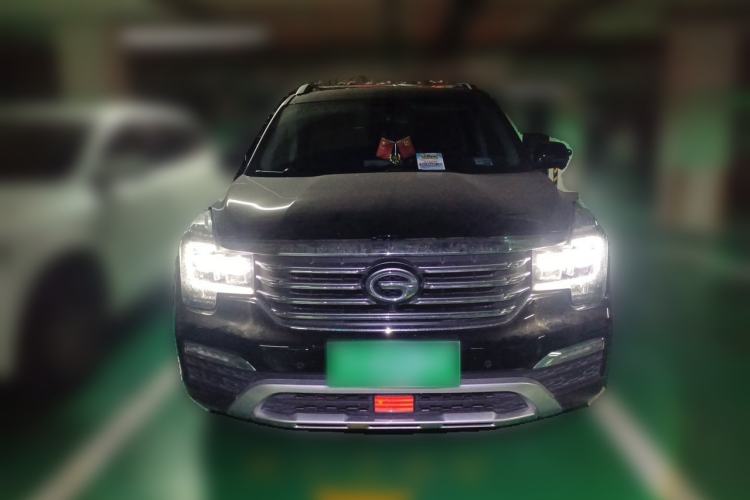 Used GAC Trumpchi GS8 2017 320T Two-Wheel Drive Luxury Smart Connectivity Version (7 Seats) Front