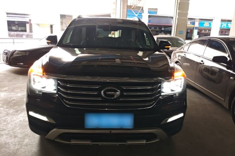 Used GAC Trumpchi GS8 2017 320T Two-Wheel Drive Luxury Smart Connectivity Version (7 Seats) Front