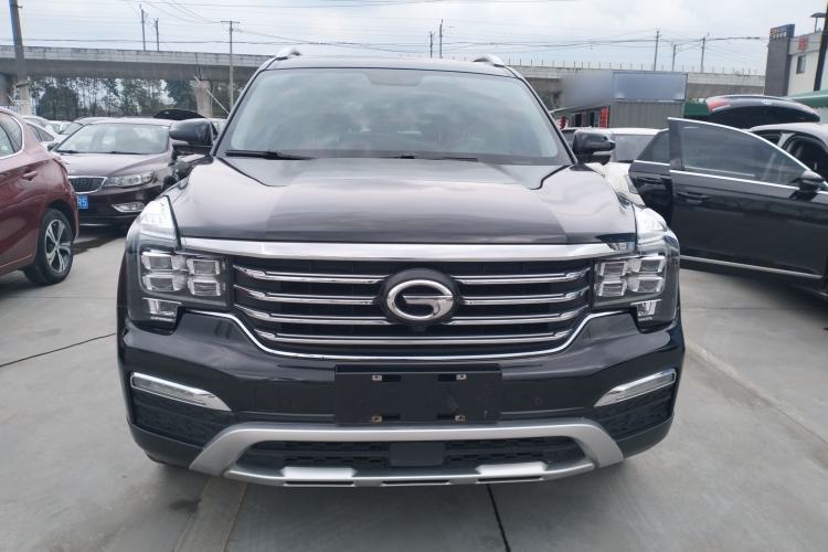 Used GAC Trumpchi GS8 2017 320T Two-Wheel Drive Luxury Smart Connectivity Version (7 Seats) Front