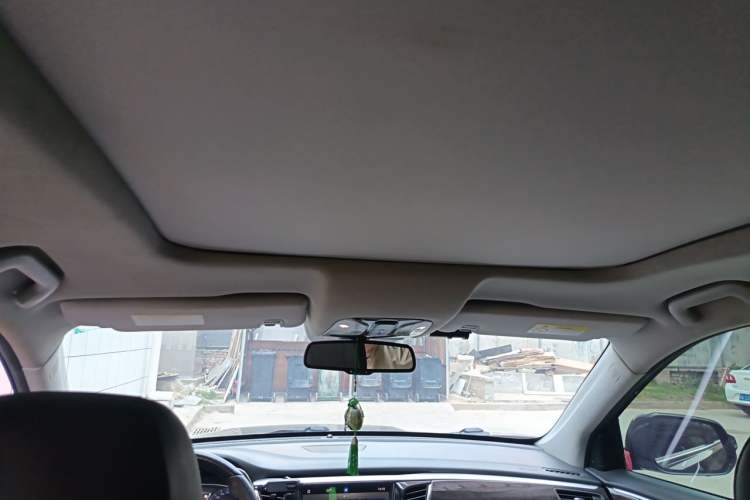 Used GAC Trumpchi GS8 2017 320T Four-Wheel Drive Luxury Smart Connectivity Version (7 Seats) Headliner