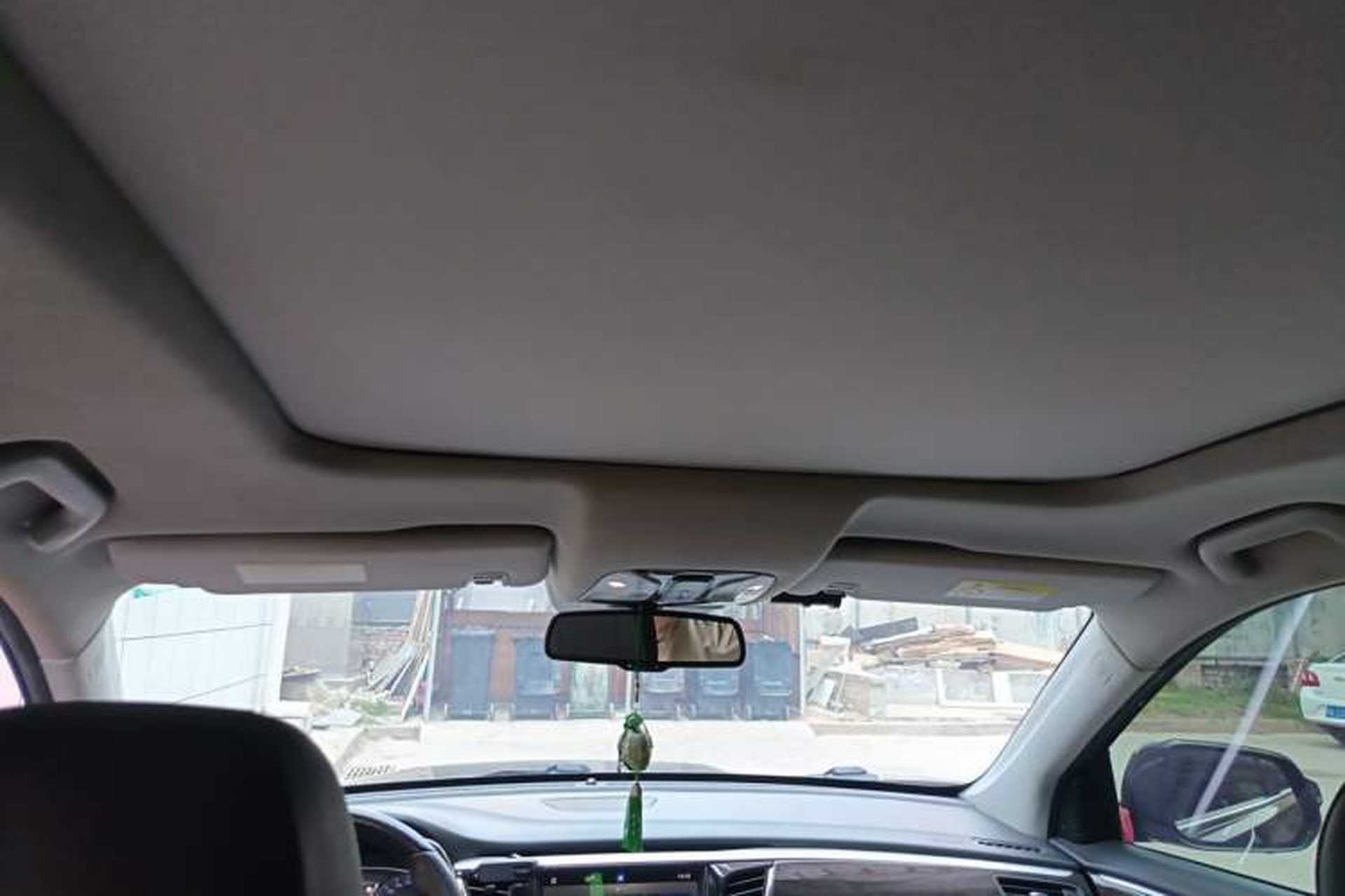 Used GAC Trumpchi GS8 2017 320T Four-Wheel Drive Luxury Smart Connectivity Version (7 Seats) Headliner