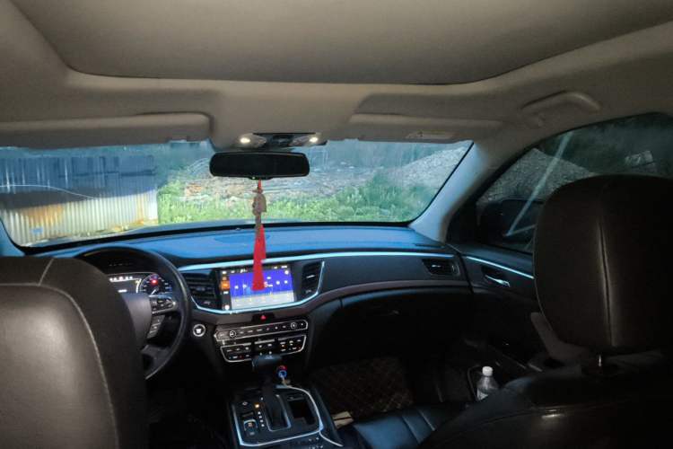 Used GAC Trumpchi GS8 2017 320T Two-Wheel Drive Prestige Version (7 Seats) Headliner