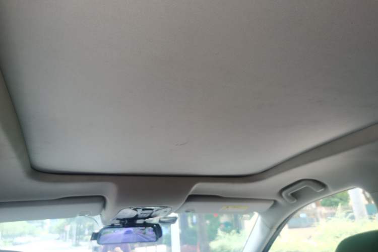Used GAC Trumpchi GS8 2017 320T Two-Wheel Drive Luxury Smart Connectivity Version (7 Seats) Headliner