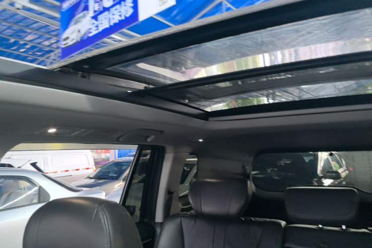 Used GAC Trumpchi GS8 2017 320T Two-Wheel Drive Luxury Smart Connectivity Version (7 Seats) Headliner