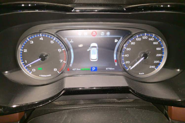 Used GAC Trumpchi GS8 2017 320T Two-Wheel Drive Luxury Smart Connectivity Version (7 Seats) Instrument Cluster