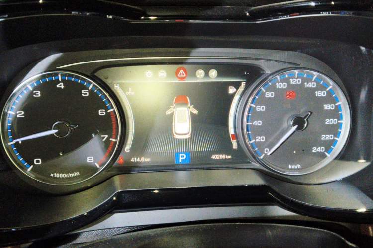 Used GAC Trumpchi GS8 2017 320T Two-Wheel Drive Luxury Smart Connectivity Version (7 Seats) Instrument Cluster