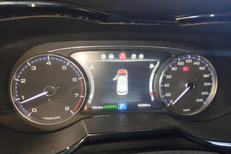Used GAC Trumpchi GS8 2017 320T Two-Wheel Drive Luxury Smart Connectivity Version (7 Seats) Instrument Cluster