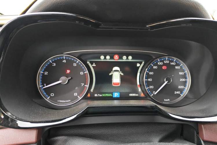 Used GAC Trumpchi GS8 2017 320T Two-Wheel Drive Luxury Smart Connectivity Version (7 Seats) Instrument Cluster