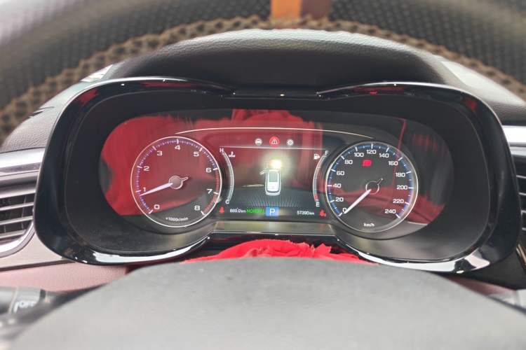 Used GAC Trumpchi GS8 2017 320T Two-Wheel Drive Luxury Edition (7 Seats) Instrument Cluster