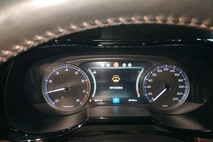 Used GAC Trumpchi GS8 2017 320T Two-Wheel Drive Luxury Smart Connectivity Version (7 Seats) Instrument Cluster