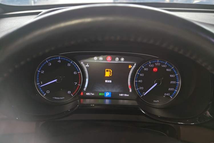 Used GAC Trumpchi GS8 2017 320T Two-Wheel Drive Luxury Smart Connectivity Version (7 Seats) Instrument Cluster