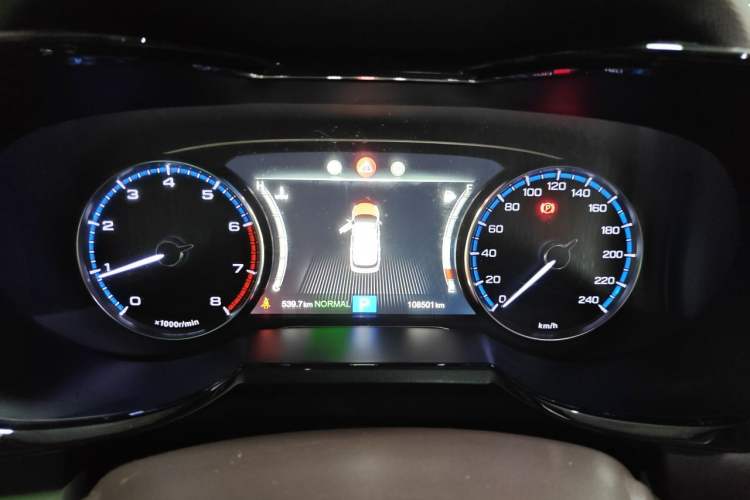 Used GAC Trumpchi GS8 2017 320T Two-Wheel Drive Luxury Smart Connectivity Version (7 Seats) Instrument Cluster