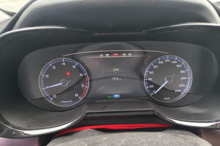 Used GAC Trumpchi GS8 2017 320T Two-Wheel Drive Luxury Smart Connectivity Version (7 Seats) Instrument Cluster