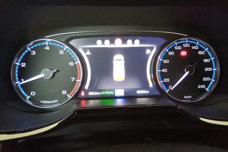 Used GAC Trumpchi GS8 2017 320T Two-Wheel Drive Luxury Smart Connectivity Version (7 Seats) Instrument Cluster