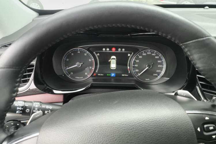 Used GAC Trumpchi GS8 2017 320T Four-Wheel Drive Luxury Smart Connectivity Version (7 Seats) Instrument Cluster