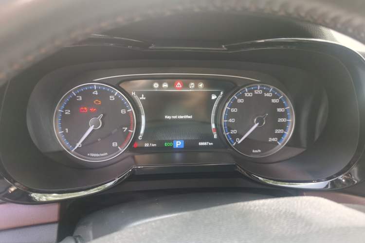 Used GAC Trumpchi GS8 2017 320T Two-Wheel Drive Luxury Smart Connectivity Version (7 Seats) Instrument Cluster