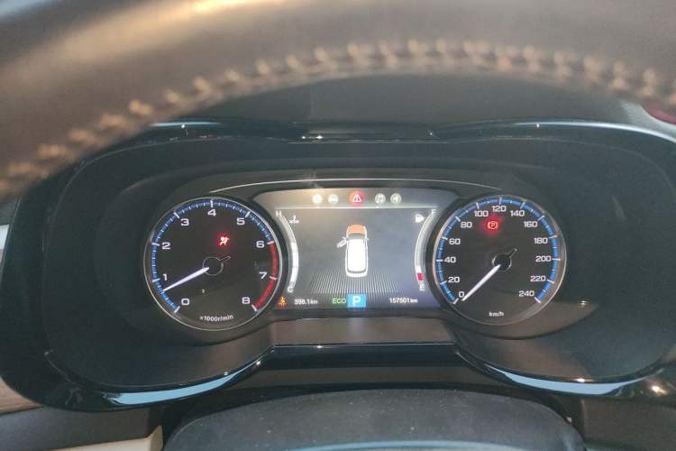 Used GAC Trumpchi GS8 2017 320T Two-Wheel Drive Luxury Smart Connectivity Version (7 Seats) Instrument Cluster