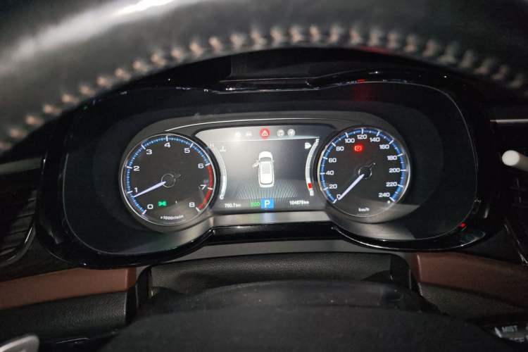 Used GAC Trumpchi GS8 2017 320T Four-Wheel Drive Luxury Smart Connectivity Version (7 Seats) Instrument Cluster