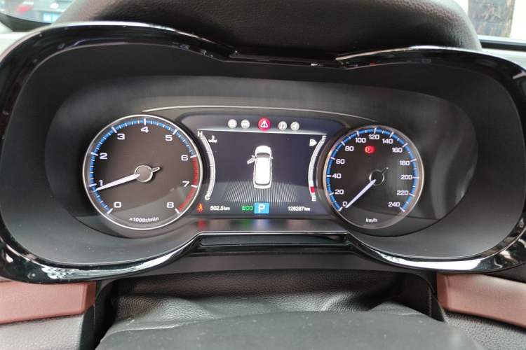 Used GAC Trumpchi GS8 2017 320T Two-Wheel Drive Luxury Smart Connectivity Version (7 Seats) Instrument Cluster