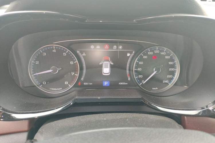 Used GAC Trumpchi GS8 2017 320T Two-Wheel Drive Luxury Smart Connectivity Version (7 Seats) Instrument Cluster