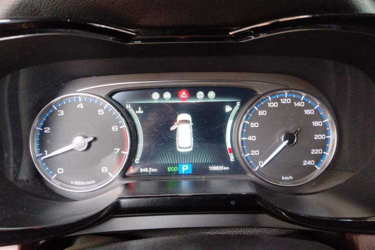 Used GAC Trumpchi GS8 2017 320T Two-Wheel Drive Luxury Smart Connectivity Version (7 Seats) Instrument Cluster