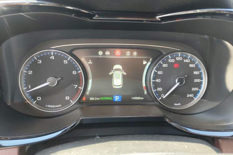 Used GAC Trumpchi GS8 2017 320T Two-Wheel Drive Luxury Smart Connectivity Version (7 Seats) Instrument Cluster