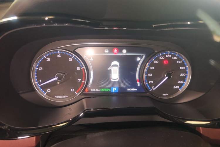 Used GAC Trumpchi GS8 2017 320T Two-Wheel Drive Luxury Edition (7 Seats) Instrument Cluster