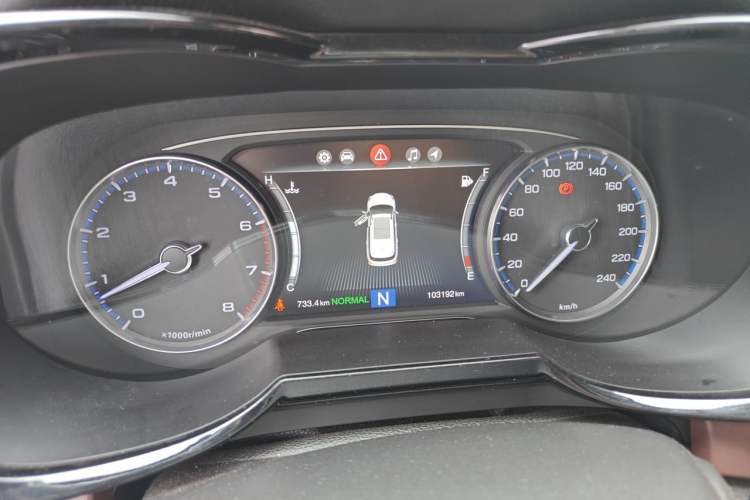 Used GAC Trumpchi GS8 2017 320T Two-Wheel Drive Luxury Smart Connectivity Version (7 Seats) Instrument Cluster