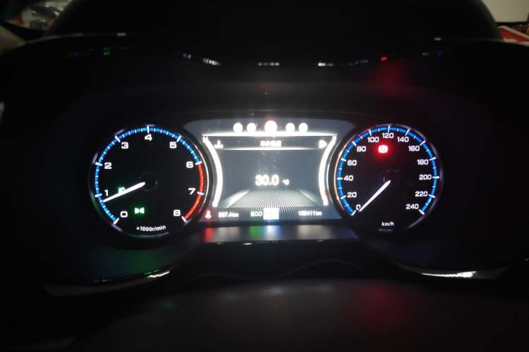 Used GAC Trumpchi GS8 2017 320T Four-Wheel Drive Luxury Smart Connectivity Version (7 Seats) Instrument Cluster