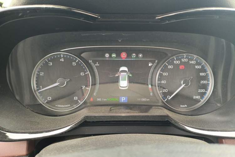 Used GAC Trumpchi GS8 2017 320T Two-Wheel Drive Luxury Smart Connectivity Version (7 Seats) Instrument Cluster