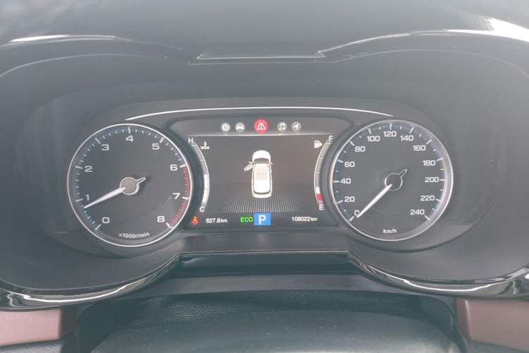 Used GAC Trumpchi GS8 2017 320T Two-Wheel Drive Luxury Smart Connectivity Version (7 Seats) Instrument Cluster