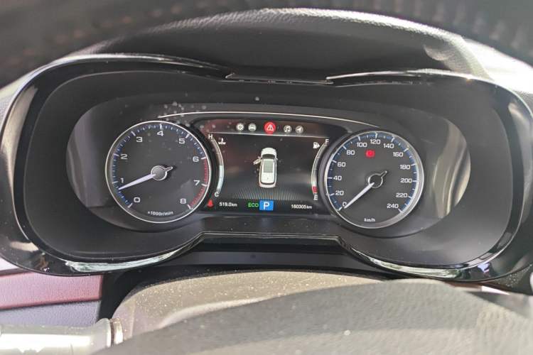 Used GAC Trumpchi GS8 2017 320T Two-Wheel Drive Luxury Smart Connectivity Version (7 Seats) Instrument Cluster