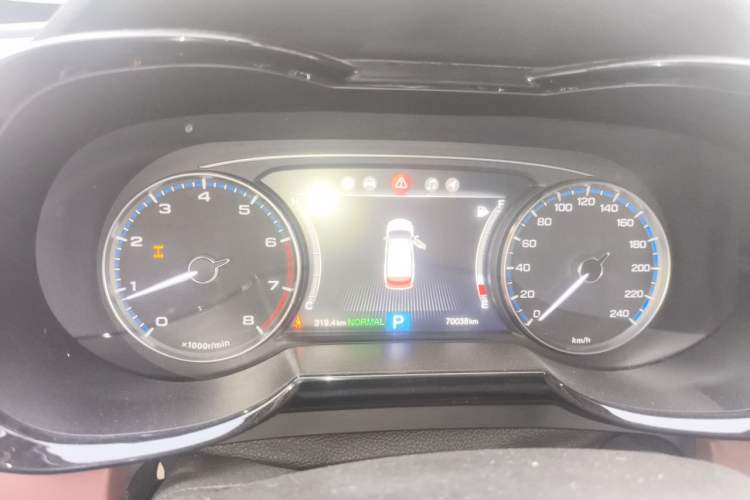 Used GAC Trumpchi GS8 2017 320T Four-Wheel Drive Luxury Smart Connectivity Version (7 Seats) Instrument Cluster