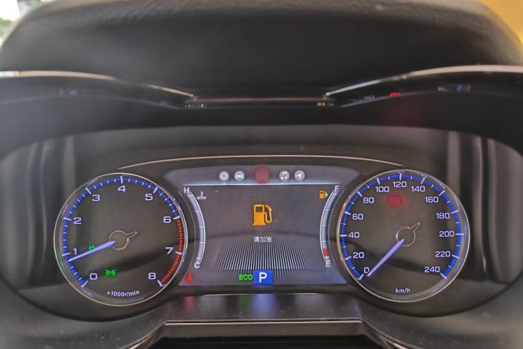 Used GAC Trumpchi GS8 2017 320T Two-Wheel Drive Luxury Smart Connectivity Version (7 Seats) Instrument Cluster