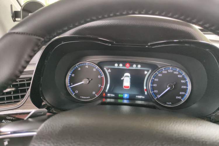 Used GAC Trumpchi GS8 2017 320T Two-Wheel Drive Luxury Smart Connectivity Version (7 Seats) Instrument Cluster