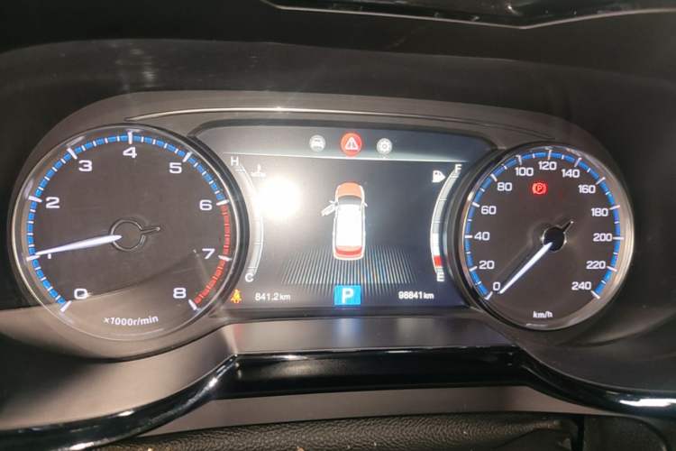 Used GAC Trumpchi GS8 2017 320T Two-Wheel Drive Luxury Smart Connectivity Version (7 Seats) Instrument Cluster