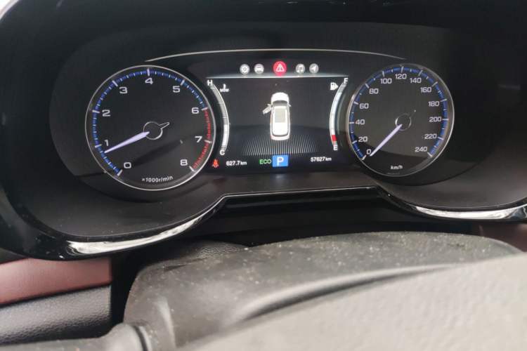 Used GAC Trumpchi GS8 2017 320T Two-Wheel Drive Luxury Smart Connectivity Version (7 Seats) Instrument Cluster