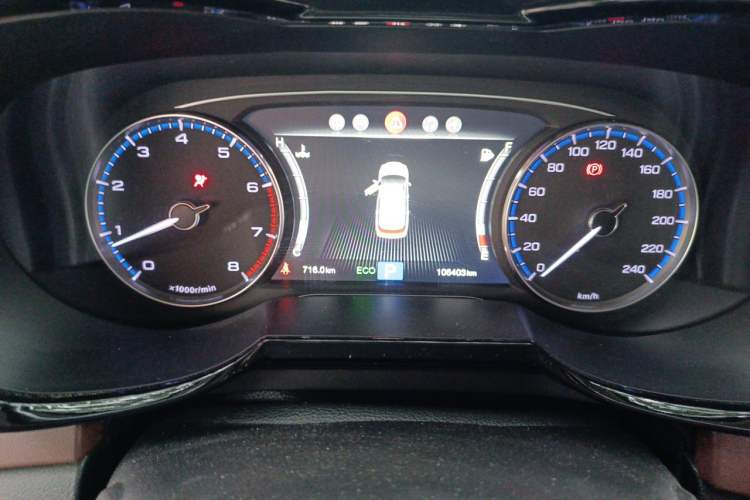 Used GAC Trumpchi GS8 2017 320T Two-Wheel Drive Luxury Smart Connectivity Version (7 Seats) Instrument Cluster