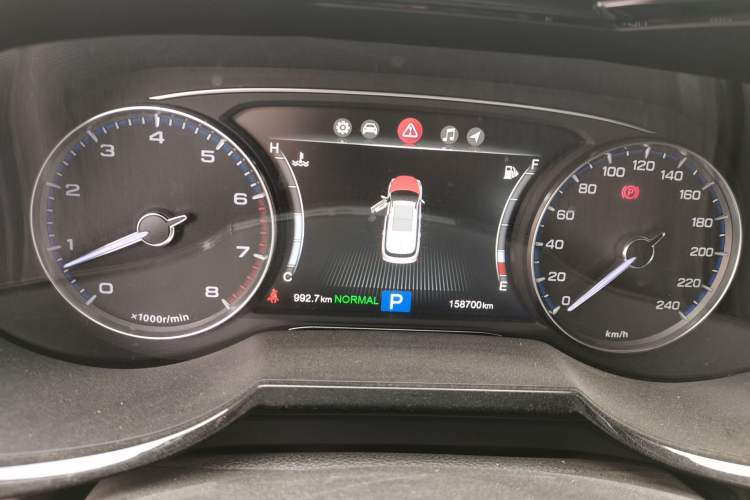 Used GAC Trumpchi GS8 2017 320T Two-Wheel Drive Luxury Smart Connectivity Version (7 Seats) Instrument Cluster