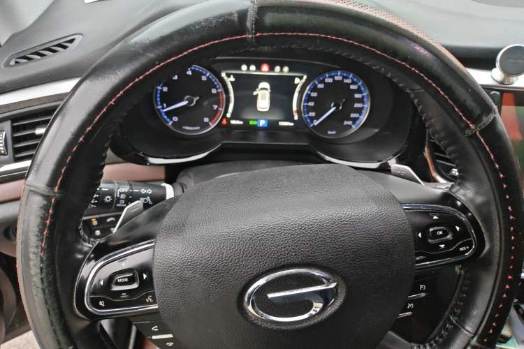 Used GAC Trumpchi GS8 2017 320T Four-Wheel Drive Luxury Smart Connectivity Version (7 Seats) Instrument Cluster